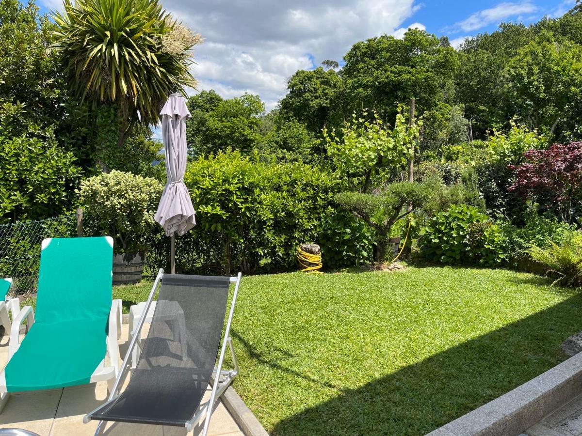 Casa Da Lage - T1 Com Piscina Privada - Geres 吉尔斯 外观 照片