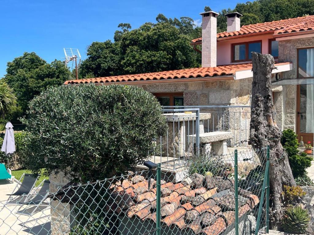 Casa Da Lage - T1 Com Piscina Privada - Geres 吉尔斯 外观 照片